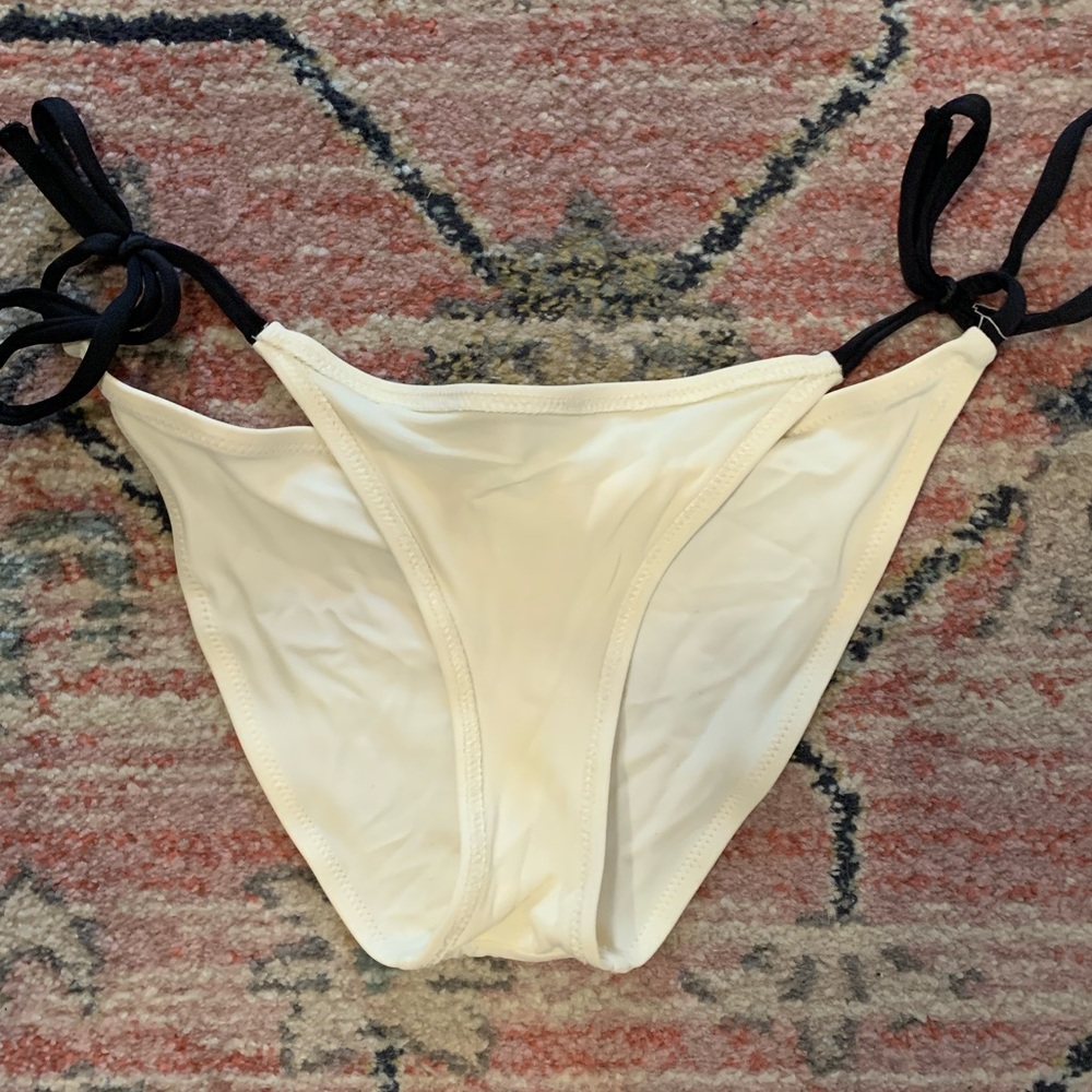 Solid & Striped White Black String Bikini Swimsuit - image 5